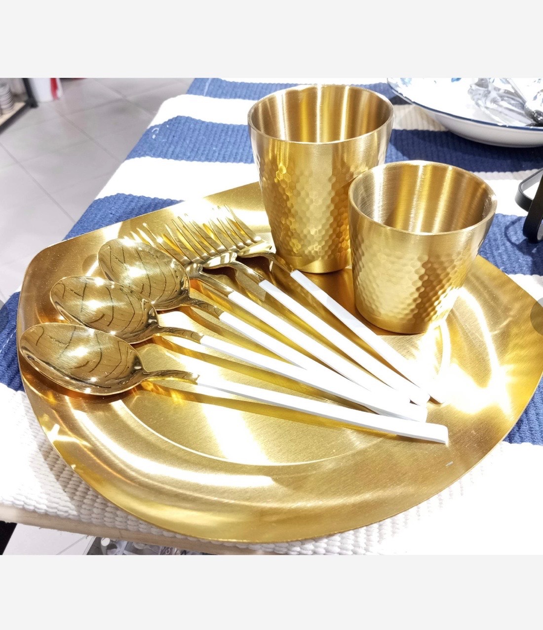 لیوان استیل طلایی